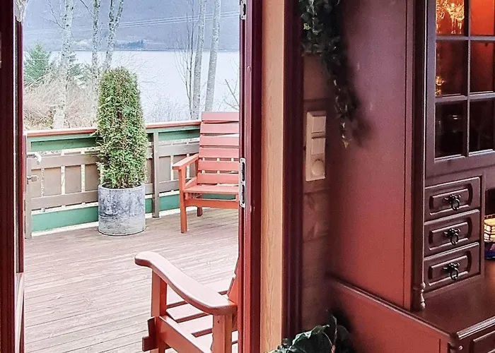 9 Person In Hundeidvik-by Traum Tatil Evi Hundeidvik